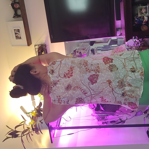 Flowery Opaque Blouse - Picture 2 of 3